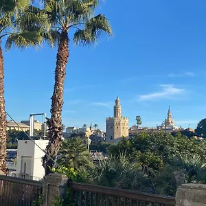 Lovely Triana Flat With Roof Terrace , Seville Spain